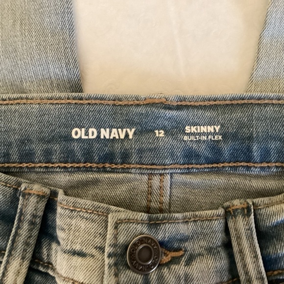 Old Navy NWT Skinny Built In Flex Boys Denim Distressed Jeans.   Size 12 - Picture 5 of 8